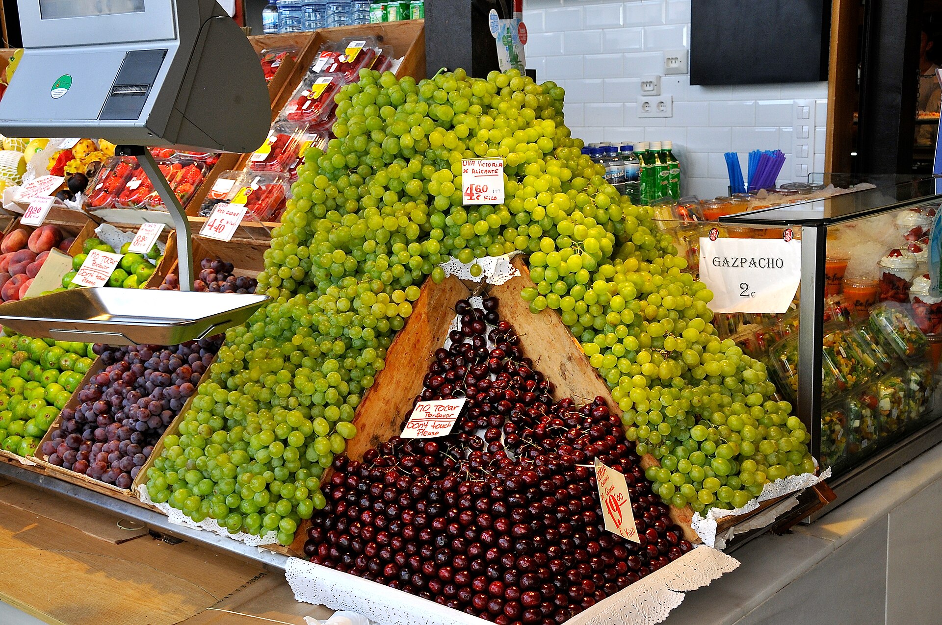 'Mercado de San Miguel' Madrid (15705780859).jpg — illustrating Why Is the Bocadillo de Calamares a Madrid Thing?