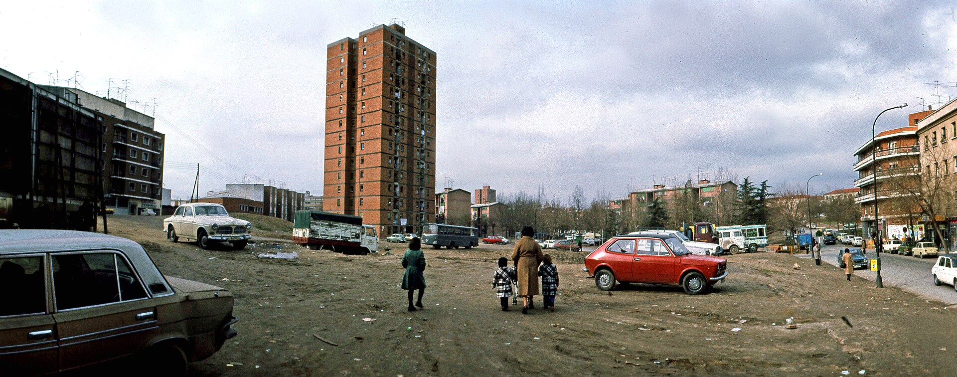 Carabanchel 1978.jpg — illustrating What Is Carabanchel, and What Is Happening to It?