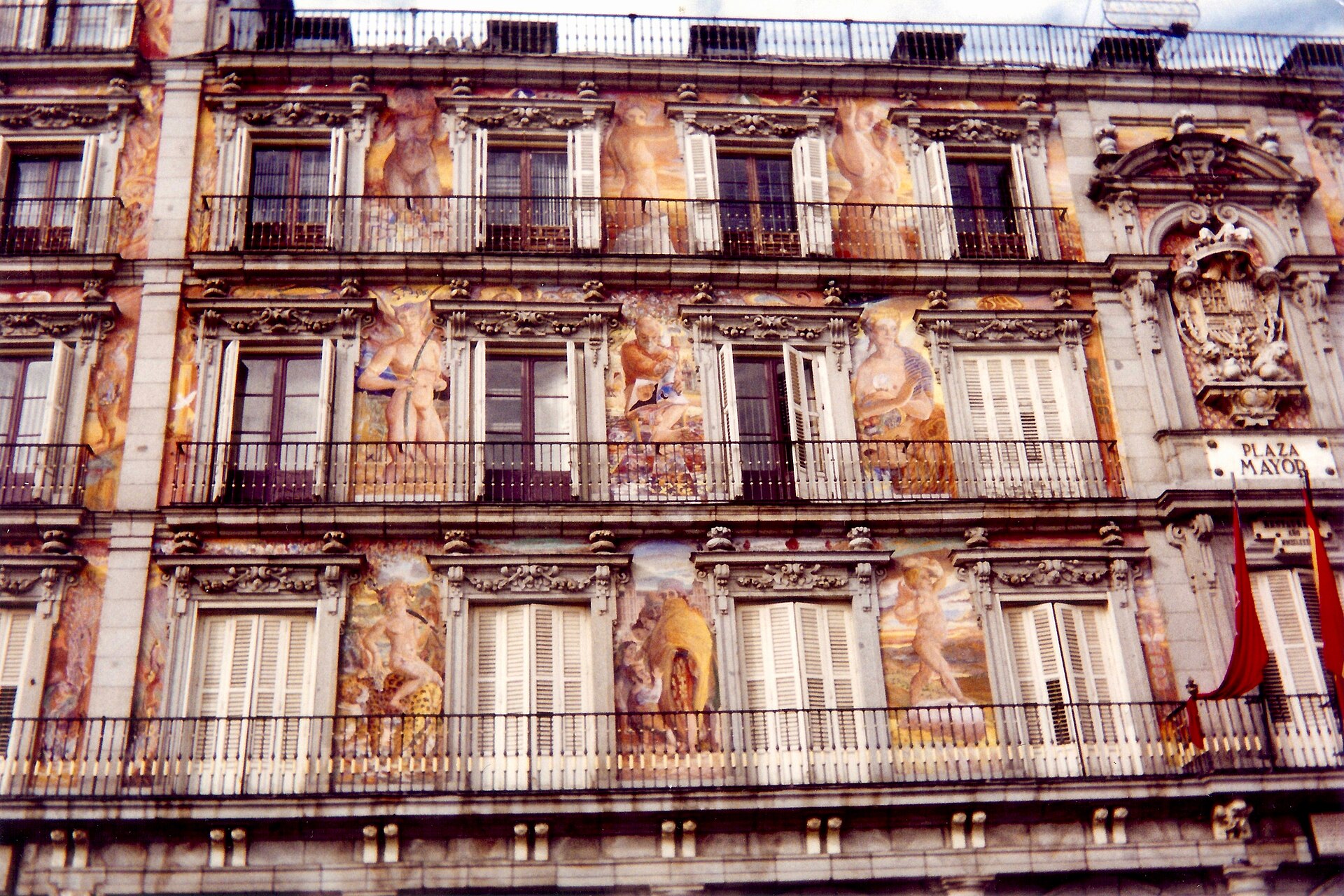 Plaza Mayor de Madrid, Oct 1999 - 02.jpg