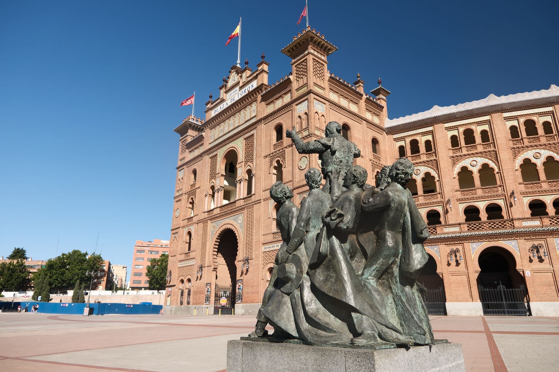 Bronze sculpture at Las Ventas bullring in Madrid, Spain showcasing traditional Spanish architecture. — illustrating What Is Las Ventas, and What Makes Its Architecture Unusual?