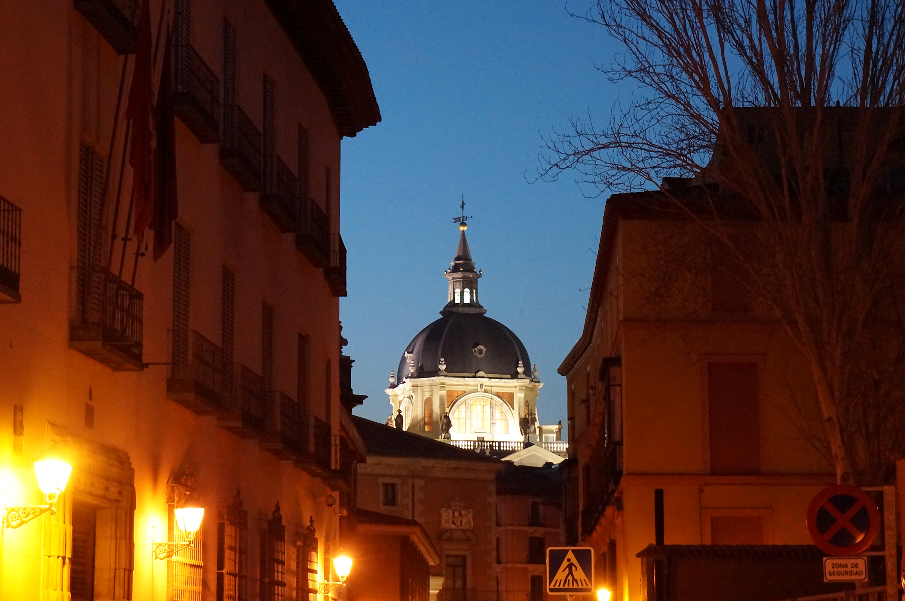 Walking through the streets of Madrid de los Austrias, the old Habsburg quarter
