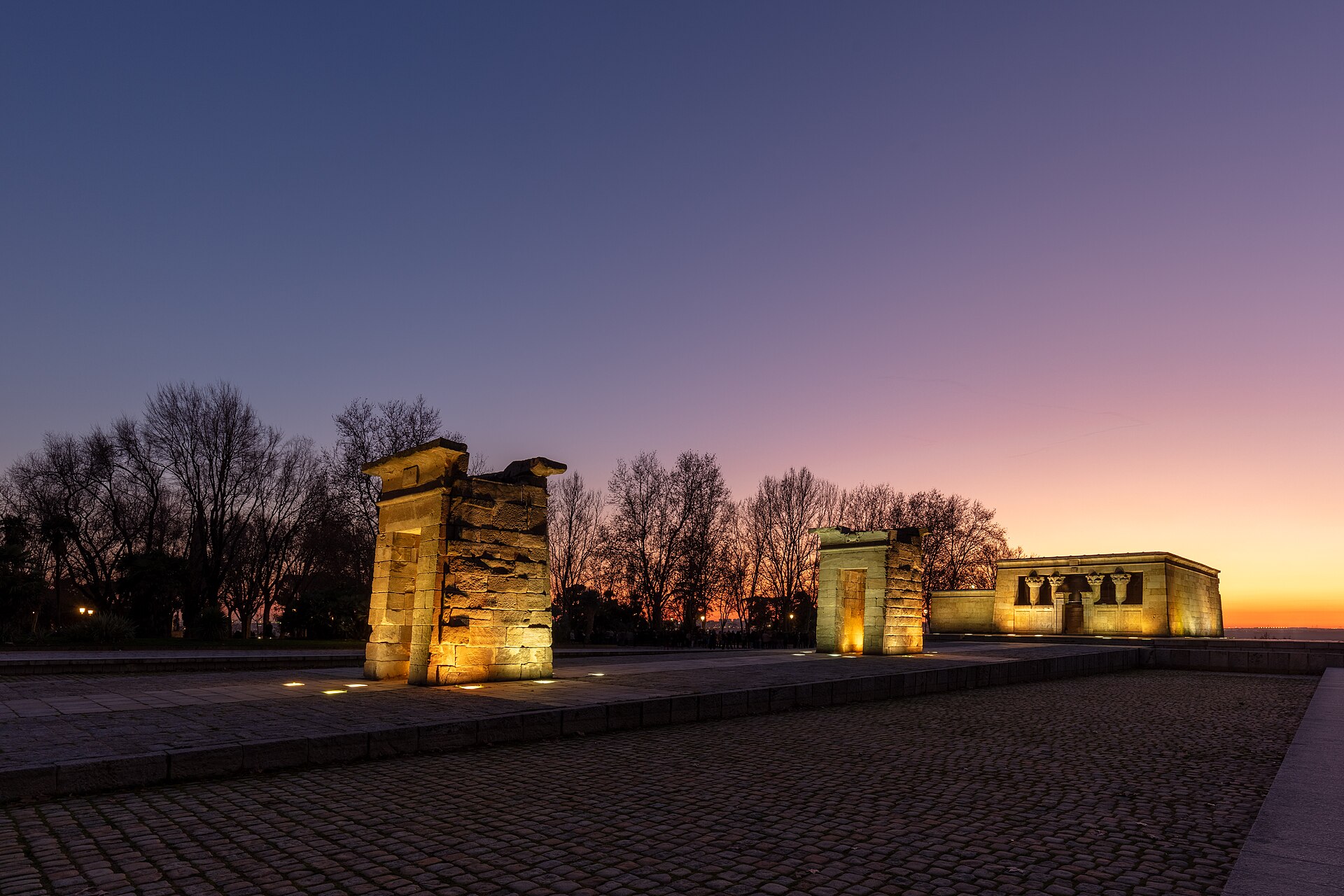 Templo de Debod, Madrid, España, 2023-01-03, DD 89-91 HDR.jpg — illustrating What Is the Templo de Debod, and Why Is It in Madrid?